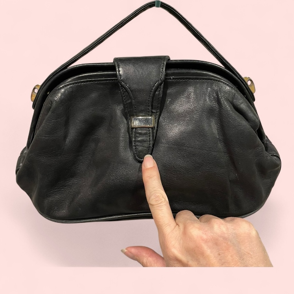 Vintage 70’s-80’s Brio! Black buttery leather whimsigoth clamshell dr. Bag